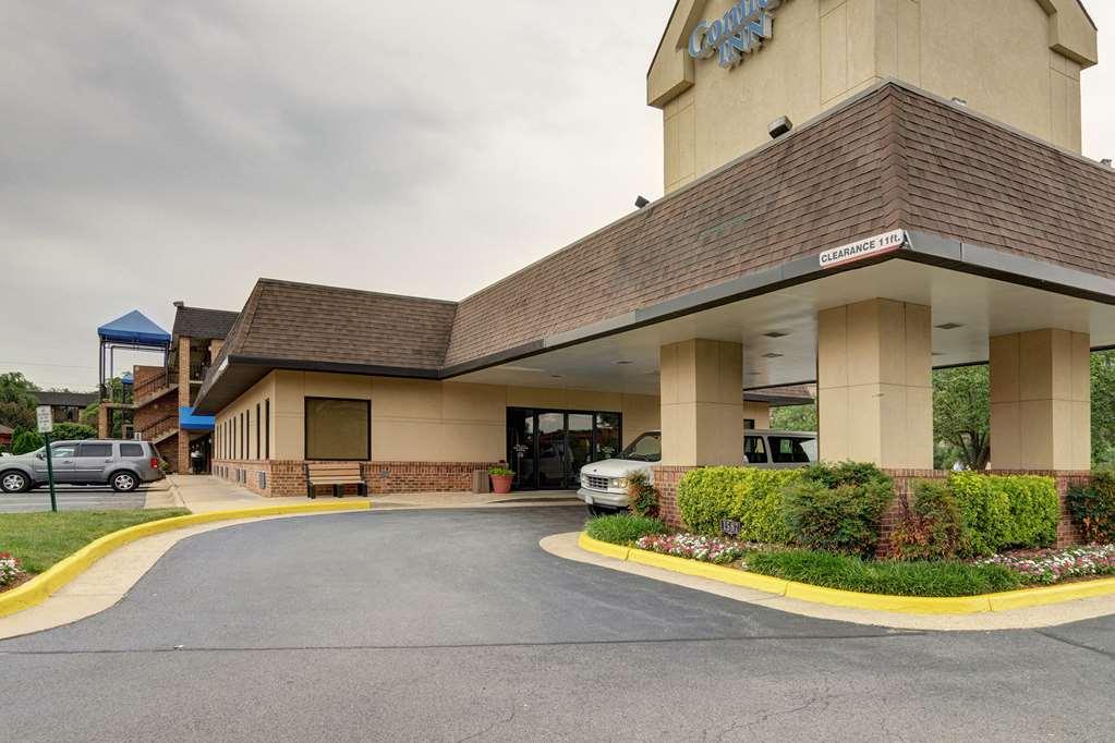 Suburban Studios Tysons Corner 빈 외부 사진