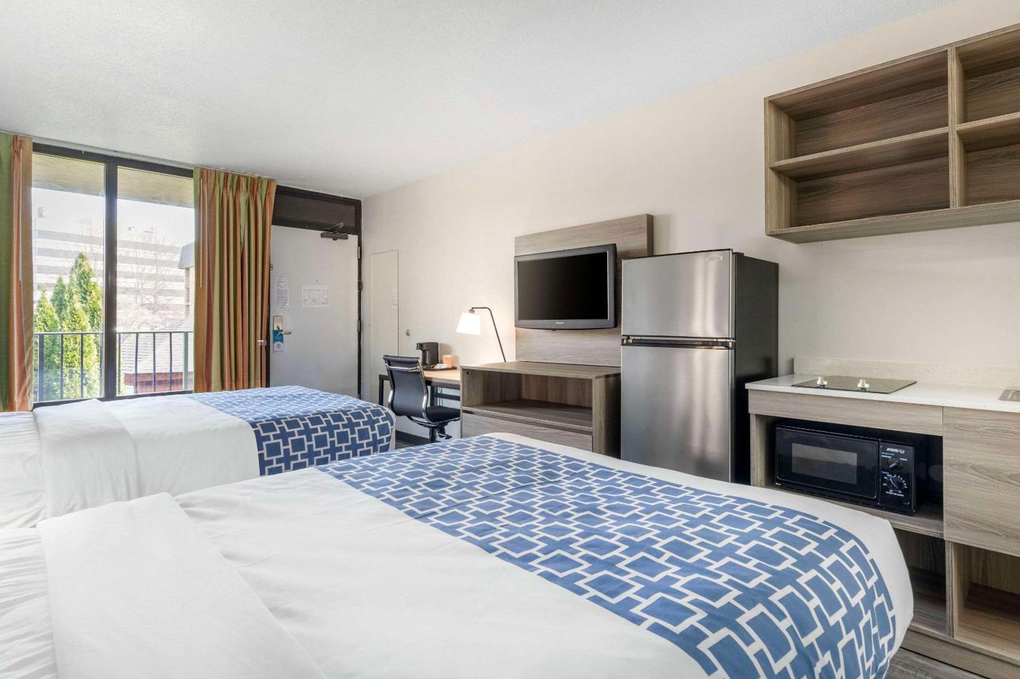 Suburban Studios Tysons Corner 빈 외부 사진